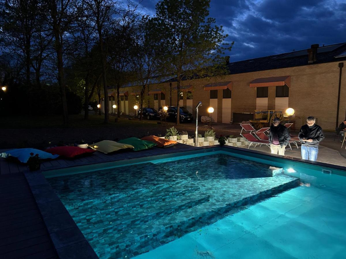 Hotel Tre Ville Parma Exterior photo